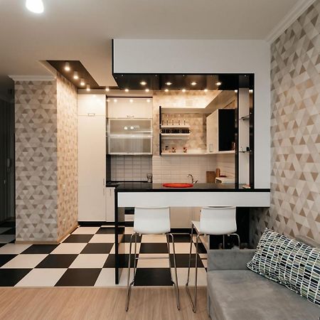 City Center Lev Tolstoi Residence Kiszyniów Zewnętrze zdjęcie